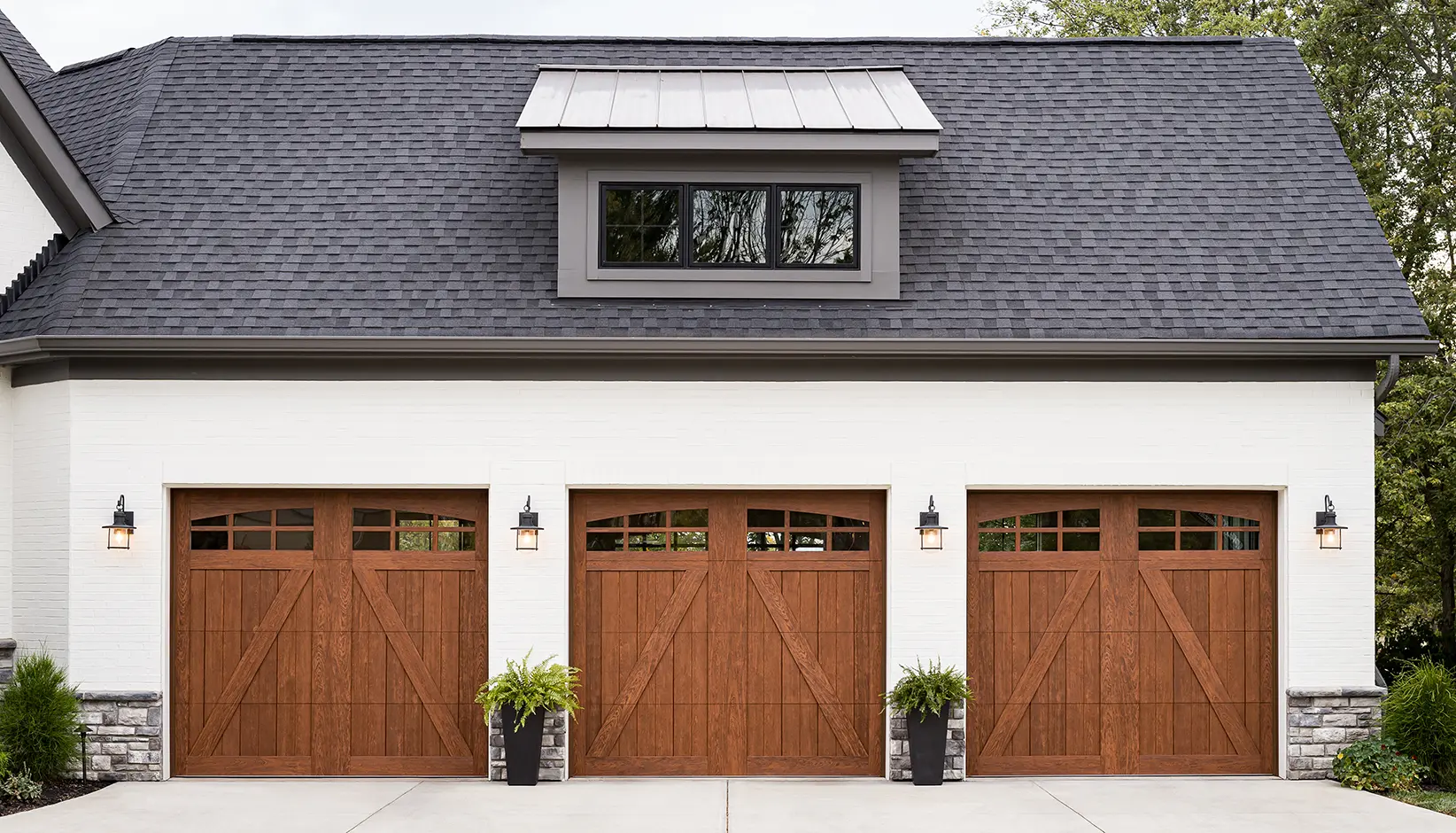 Canyon Ridge® Carriage House (5-Layer) — view 6 of 12