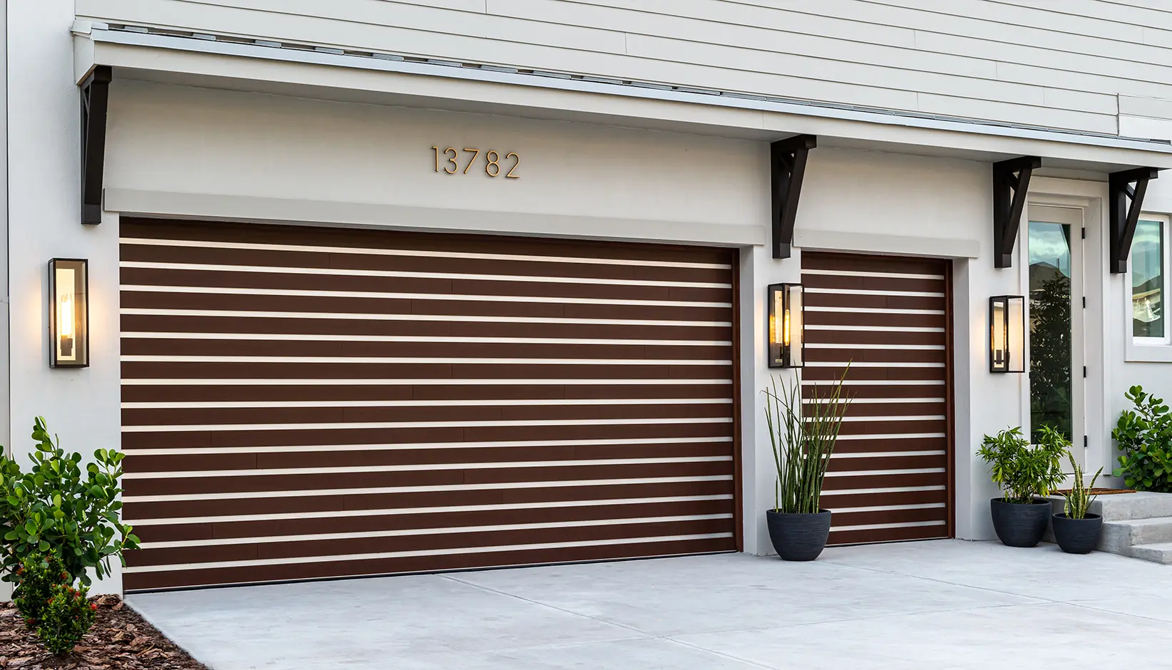 Canyon Ridge® Modern — view 2 of 9