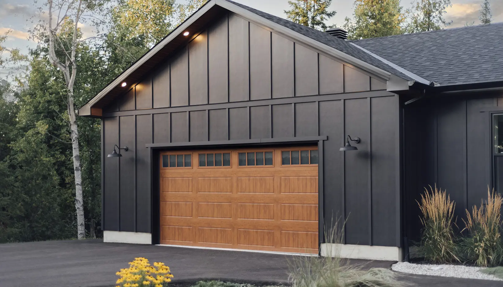 Gallery® Steel — Clopay